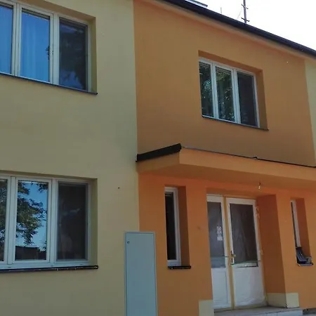 Gasthof U Dvou Lip Drnholec